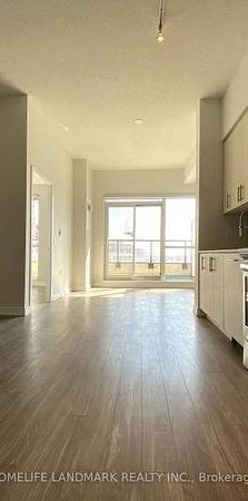 Burnhamthorpe/Parkside Village-Spacious Modern 1Bdrm+Den 1Bath&Parking - Photo 1