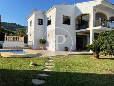 4 bedroom luxury Villa for rent in Javea, Spain - Photo 4