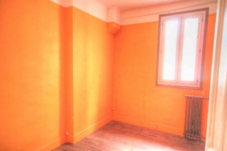 Location Appartement 5 pièces 106m² - Photo 3