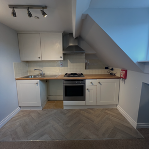 One Bedroom Flat in Town, Close to the Bus Station - Photo 1