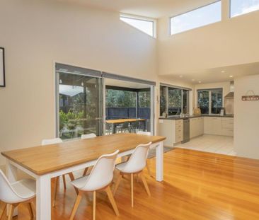 FAMILY TREAT - Photo 2