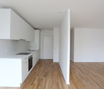 Moderne 2.5-Zimmerwohnung Nähe der Langen Erlen - Foto 1