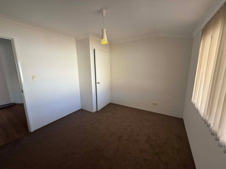 Available Now for Immediate Move in &excl;&excl; - Photo 3