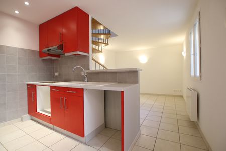 Location Maison 3 pièces 57m² AUBIGNAN 84810 - Photo 4