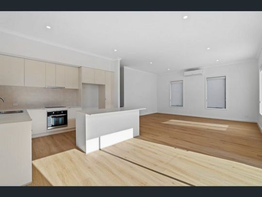 Modern, Low-Maintenance Living in the Heart of Drouin - Photo 1