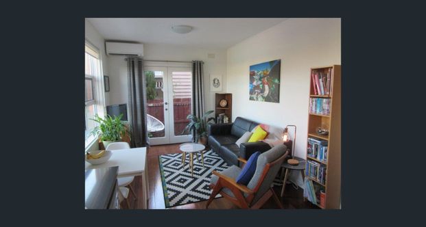 2/54 Emmaline Street, Northcote VIC 3070 - Photo 1
