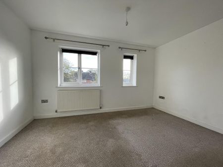 2 bedroom semi-detached house to rent - Photo 3