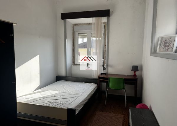 Apartamento T4 em Coimbra
