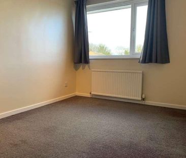 Ash Grove, Melbourn, Royston, SG8 - Photo 2