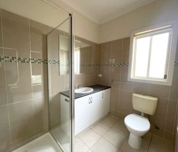 1/39 Horseshoe Circuit, Truganina VIC 3029 - Apartment For Rent | D... - Photo 1