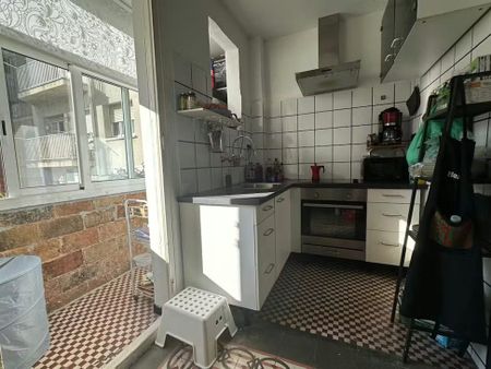 Carrer del Torrent de les Flors, Barcelona, Catalonia 08024 - Foto 4