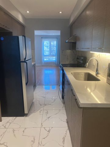 For Lease - 102 Seamist Crescent, Toronto, Ontario - Photo 3