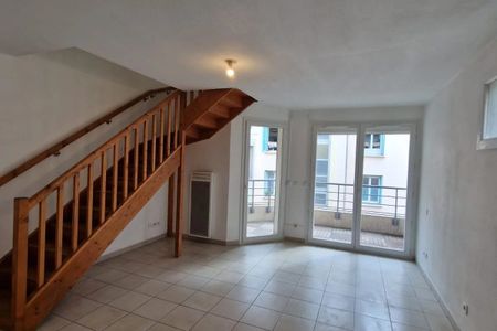 2 PIECES - 157BIS Avenue du Maréchal Lyautey - Photo 4