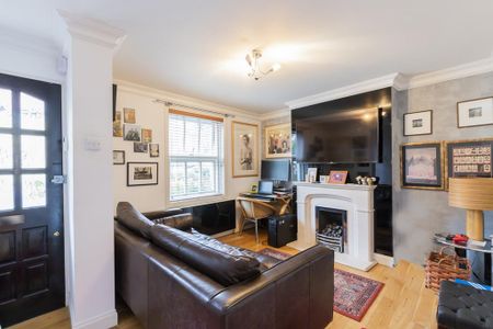 2 bedroom semi-detached house to rent - Photo 2