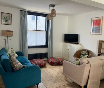 3 Bed Terraced House, Stanley Street, BN2 - Photo 1