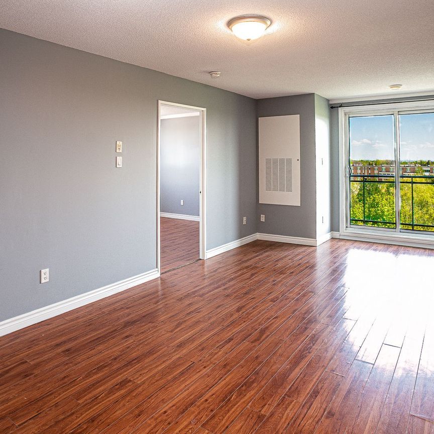 For Lease - 7405 Goreway Drive Unit# 419, Mississauga, Ontario - Photo 1