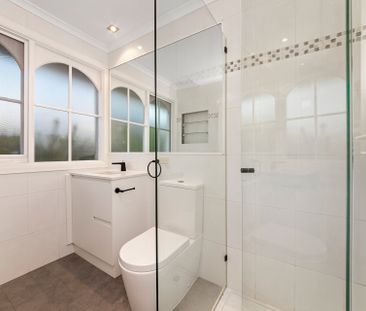 Please contact Molly Rogerson to arrange an inspection; Sandringham... - Photo 6