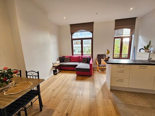 Appartement te huur - Photo 1