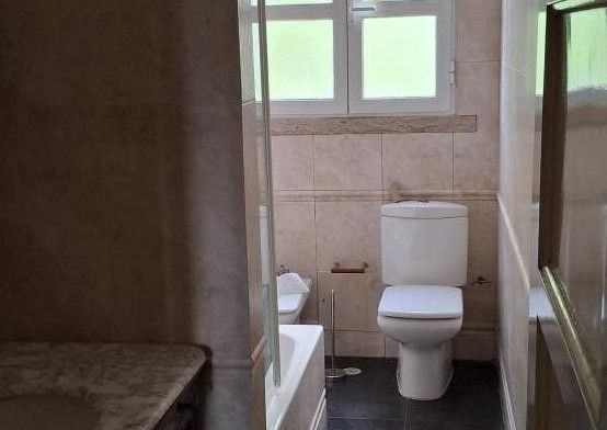 Quartos para estudantes av de Madrid Areeiro