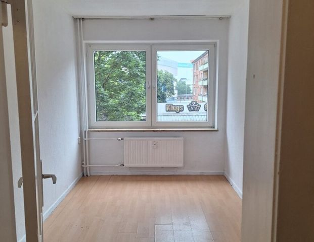 2,5-ZW in der Augustenstr. 52 in Kiel zu vermieten! OTTO STÖBEN GmbH - Foto 1