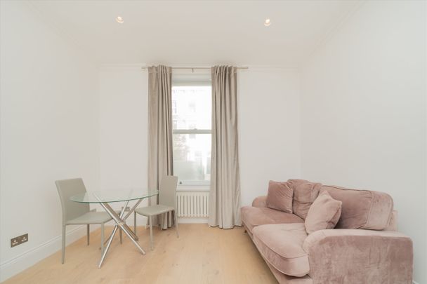 Finborough Road, SW10, London - Photo 1