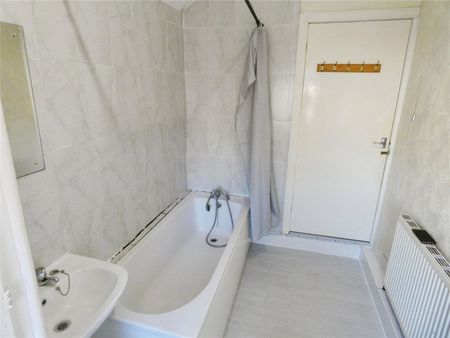 2 bedroom house to rent Victoria Street, Mansfield, Nottinghamshire, NG18 - Photo 3