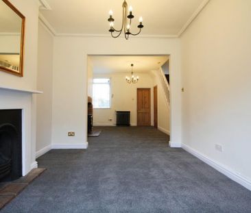 3 bedroom terraced house to rent - Photo 3
