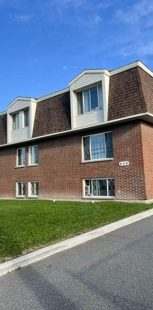 Tamarack Place Apartments - Photo 1