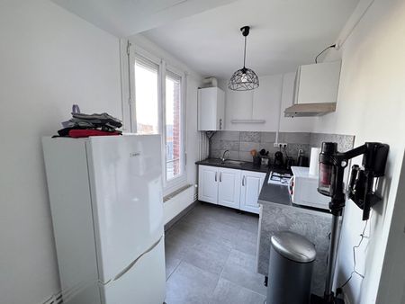 Location Appartement 2 pièces 41m² - Photo 4