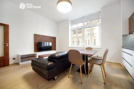 Pronájem nadstandardního bytu 3+kk po rekonstrukci, 80 m - Fotografie 4