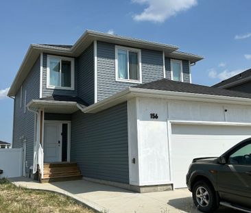 Furnished 2 Bedroom Basement Suite in Kensington - Photo 6