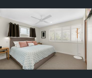 3/12 Henderson Street, Sunshine Beach, Qld 4567 - Photo 2
