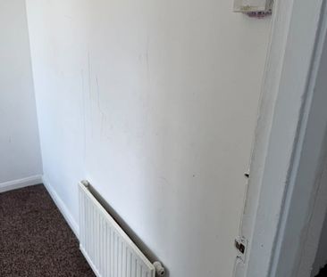 3 Bed Terraced House, Firhill Road, SE6 - Photo 6