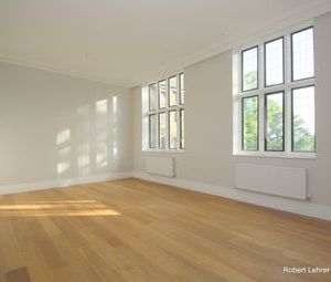 2 Bedrooms Flat to rent in Courtyard House, The Ridgeway, Mill Hill NW7 | £ 575 - Photo 1