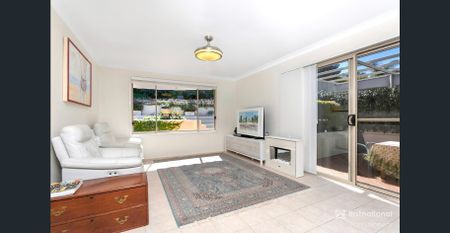 Spacious four bedroom home in Salamander Bay - Photo 3