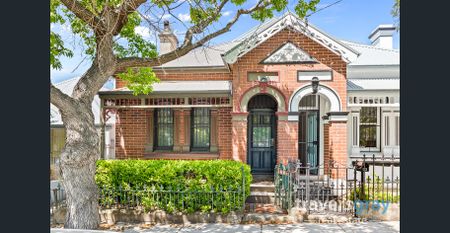 New TraversGray Rental Listing - Photo 3