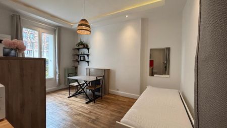 STUDIO A LOUER - PARIS 16EME ARRONDISSEMENT - 22.87 m - 1 113 € - Photo 3
