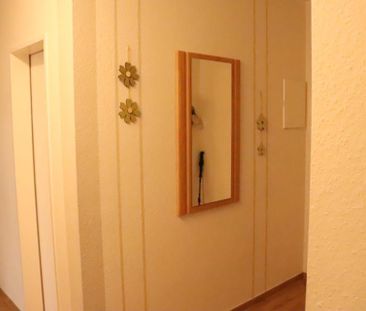 3 Zi-Wohnung, Heepen, 2. OG, zentrale ruhige Lage mit gutem ÖPNV - Photo 6
