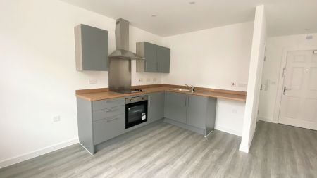 Town Centre, Taunton - Photo 5