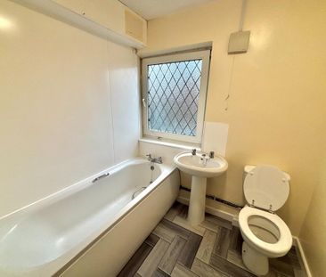 2 bedroom terraced house to rent - Photo 6