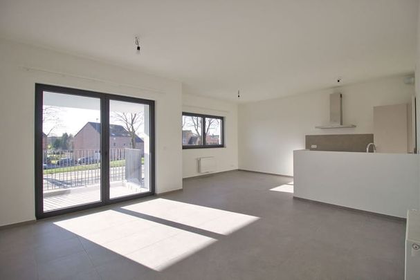 Appartement te huur - Photo 1