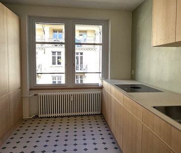 "Exklusives Wohnen mit grosser Terrasse und Weitsicht" - Foto 2