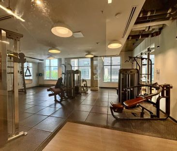 For Lease - 105 Champagne Avenue Unit# 2010, Dows Lake - Civic Hosp... - Photo 3