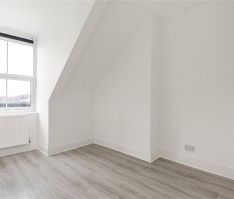 Edgeley Road, London, SW4 - Photo 4