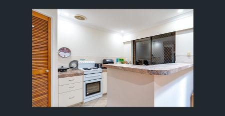 Unit 10 – Over 55’s Living I No Pets Permitted (Strata Regulations Apply) Rent: $460 per week unfurnished or $475 per week furnished - Photo 3