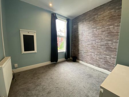 Haddon Avenue, Leeds, LS4 - Photo 5