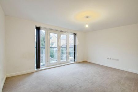 4 bedroom townhouse to rent - Photo 4