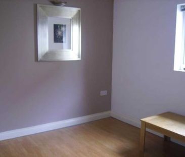 Price £850 pcm - Available Now - Furnished - Photo 1