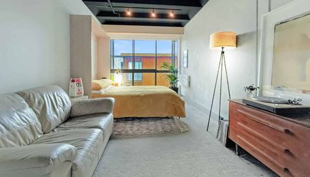 Welcome to apartment 305A in Vedado Apartments - Photo 5