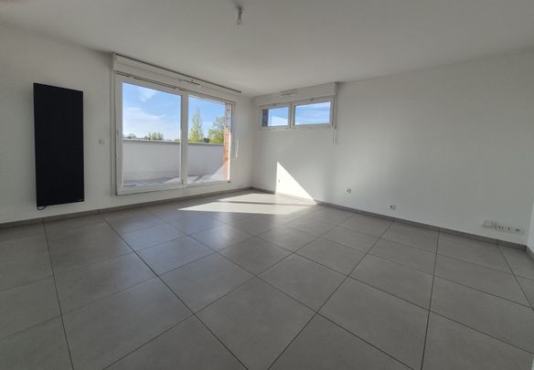 Location Appartement 2 pièces 53m² WASQUEHAL 59290 - Photo 1